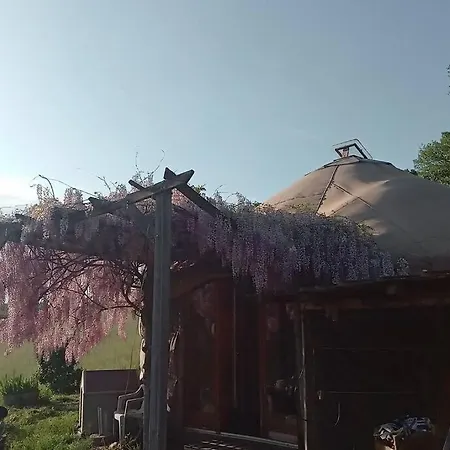 Charmante Yourte Contemporaine Vakantiehuis